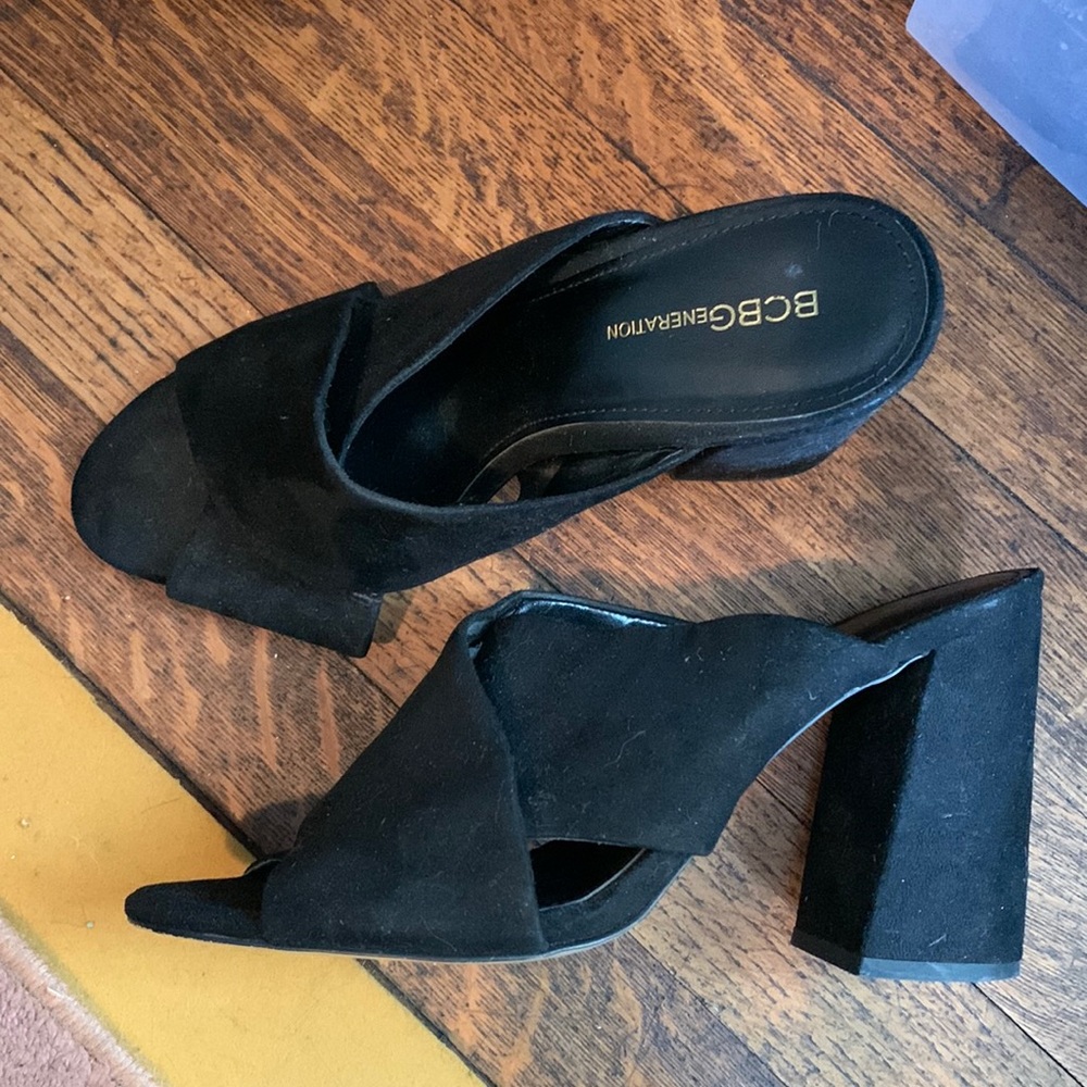 Worn black 3inch bcbg open toe heels